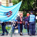 foto2-Angajatii-de-la-Fortus-in-Bucuresti-cu-mana-intinsa-la-Guvern